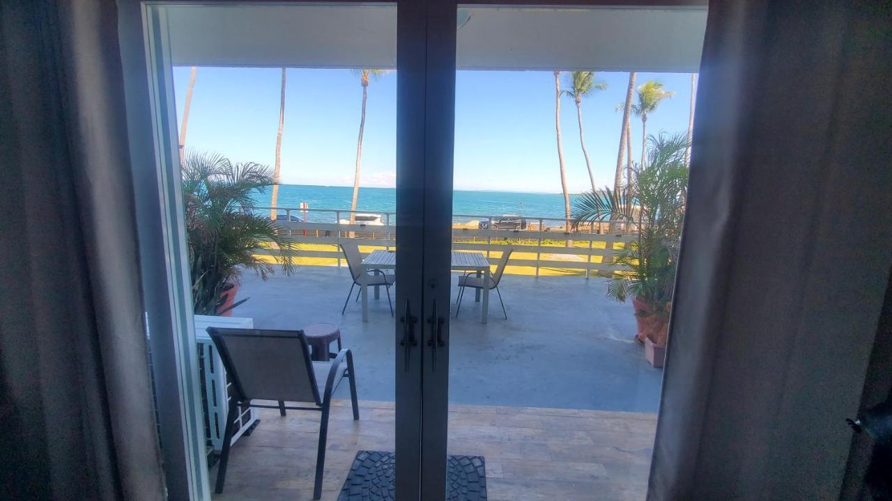 Nauetik, Ocean Front! Great View Apartment Fajardo Exterior photo
