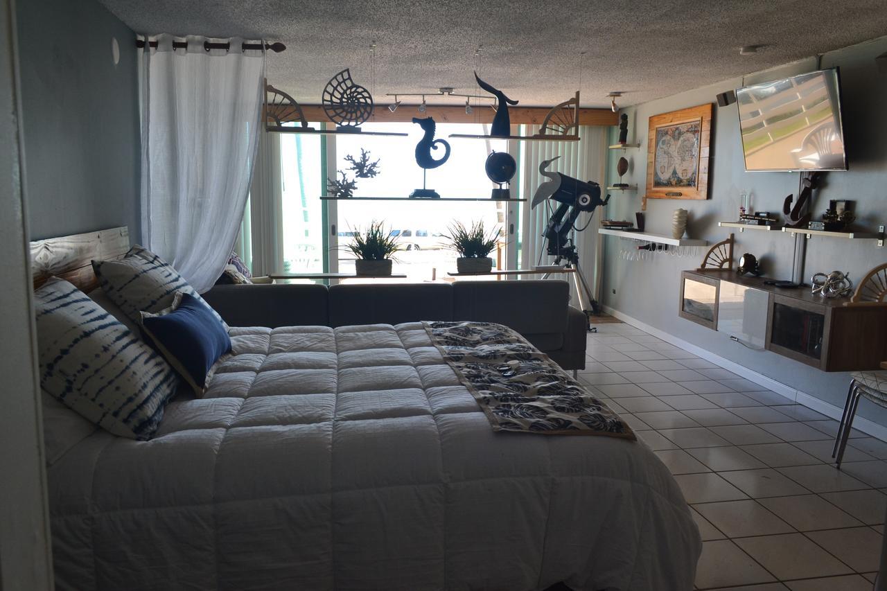 Nauetik, Ocean Front! Great View Apartment Fajardo Exterior photo