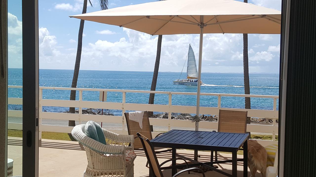 Nauetik, Ocean Front! Great View Apartment Fajardo Exterior photo